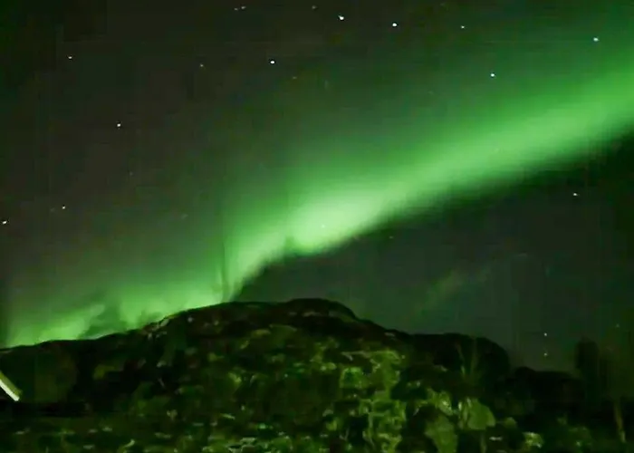 1950s Functionalist With Vagakallen Views Feriehus Skrova