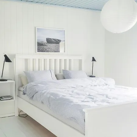 1950s Functionalist With Vagakallen Views